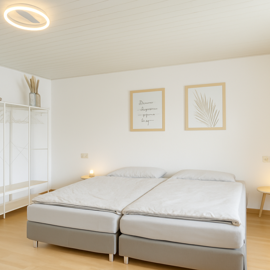 Großes Schlafzimmer Ferienhaus Frisch bezogene Betten im Großen Schlafzimmer